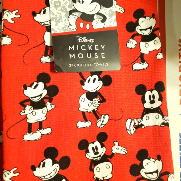 Mickey mouse kitchen towels - Picture 2 of 3